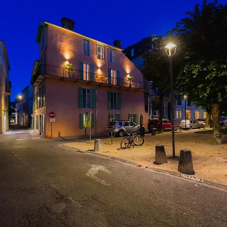 Apartment Duplex D'architecte 2 Terrasse Cheminee Bagnères-de-Bigorre